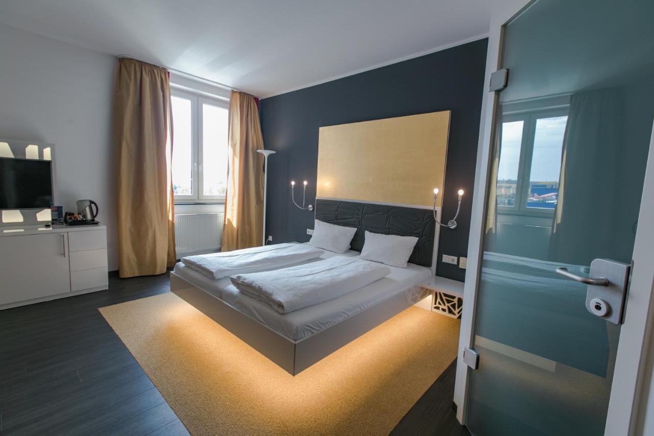 Hotel Sinsheim Eksteriør bilde