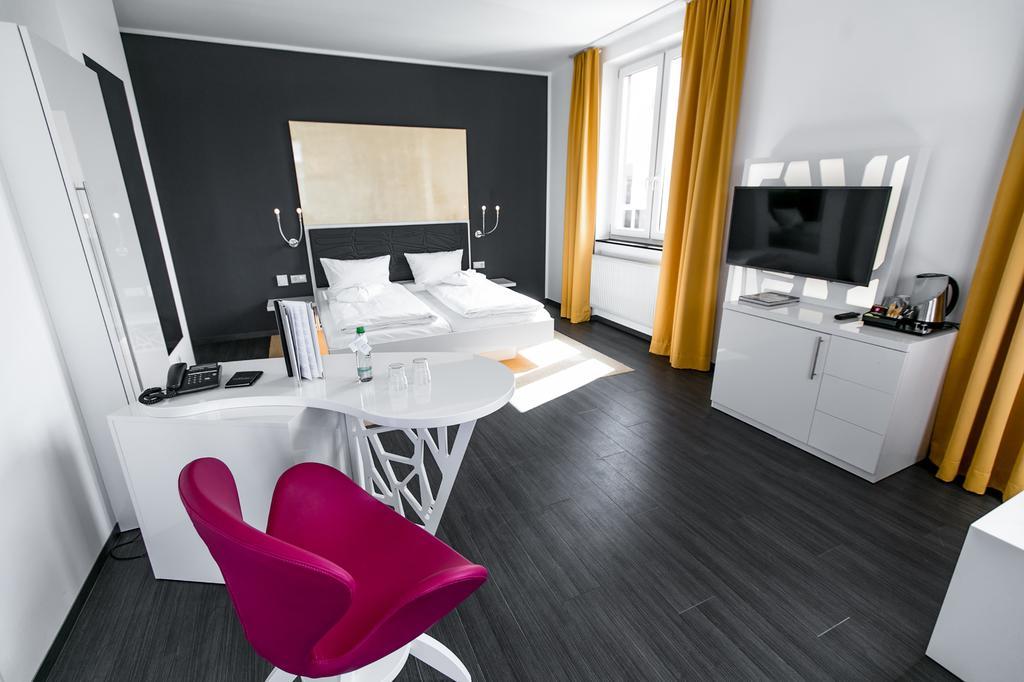 Hotel Sinsheim Eksteriør bilde