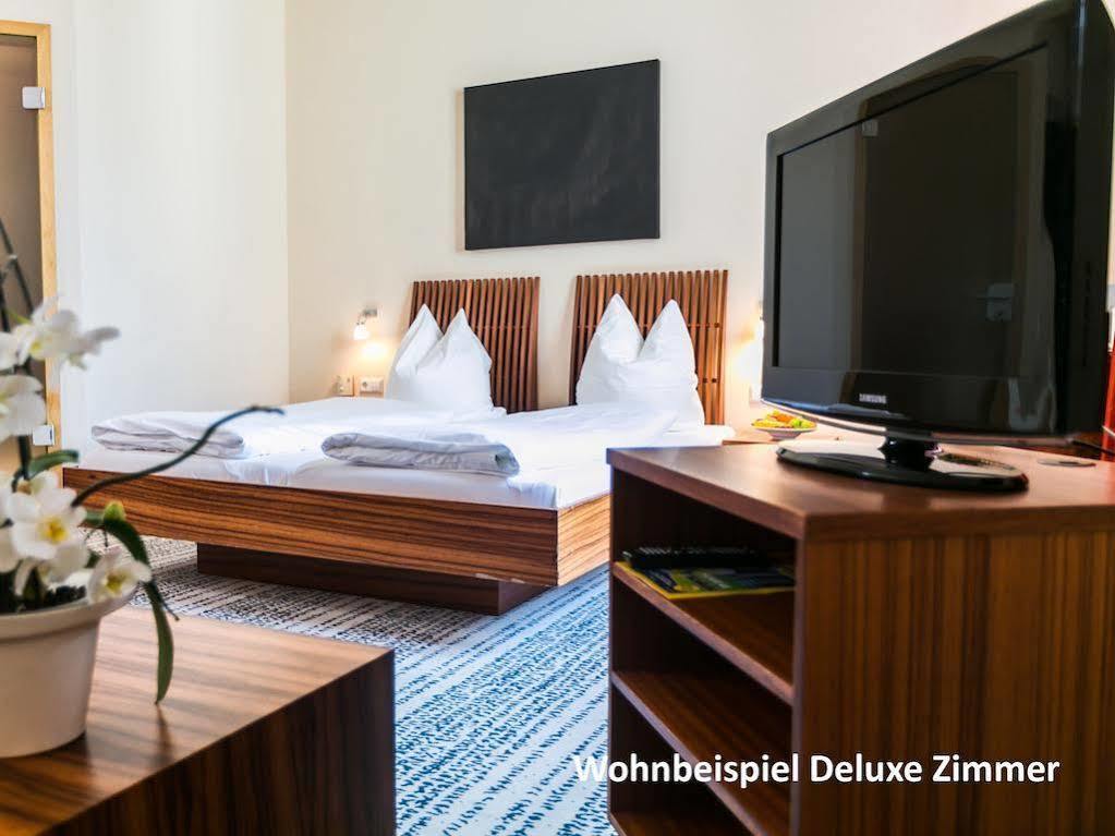 Hotel Sinsheim Eksteriør bilde